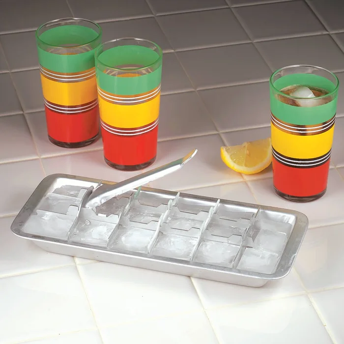 Aluminum Ice Cube Trays, Set of 2