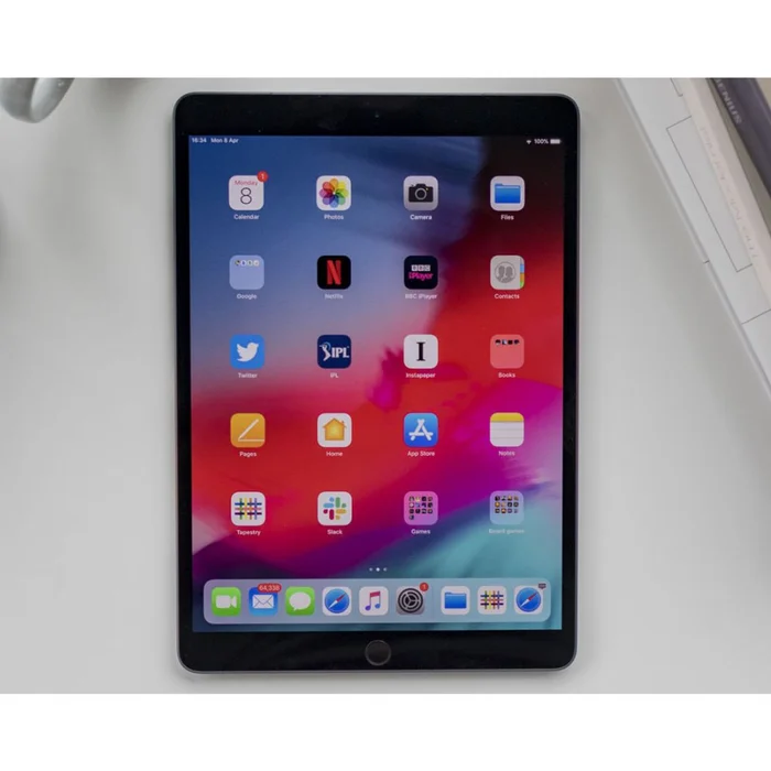 Apple® iPad Air, 3rd Gen, with 10.5″ Retina Display (Wi-Fi + Cellular)