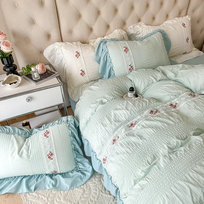 Belle Blooms Bedding Set Cyan King Size