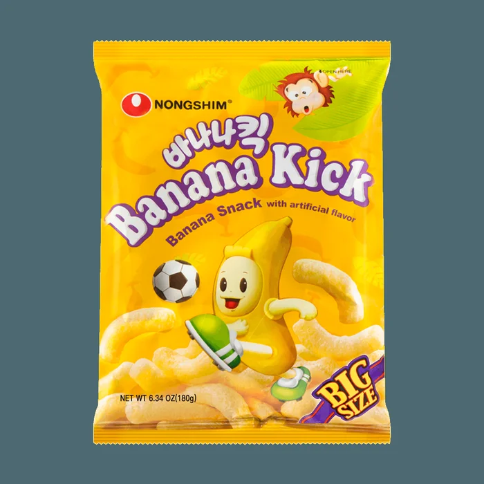 【TWICE Favorites】Banana Kick Corn Puffs Snack Family Pack 180g